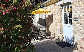 Carreg Cennen Cottage